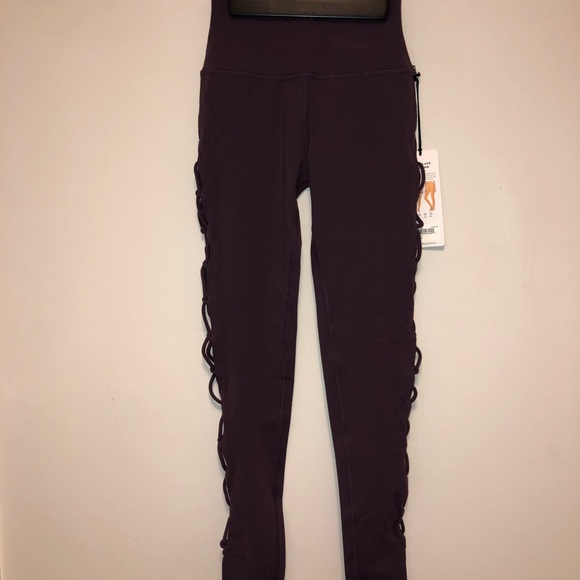 ALO Yoga Pants - Alo Yoga Interlace Leggings